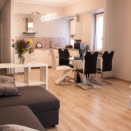 Lg Apartment Stresa Exterior foto